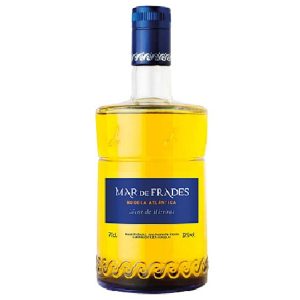 orujo de hierbas mar de frades